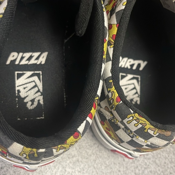 Kids' Vans Doheny Canvas Checkerboard Pizza Skate Shoes (Size 5) - Picture 8 of 13